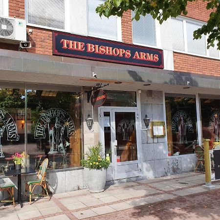 Hotel Bishops Arms Mora Luaran gambar