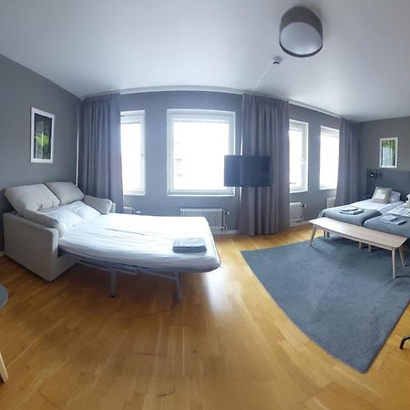 Hotel Bishops Arms Mora Luaran gambar