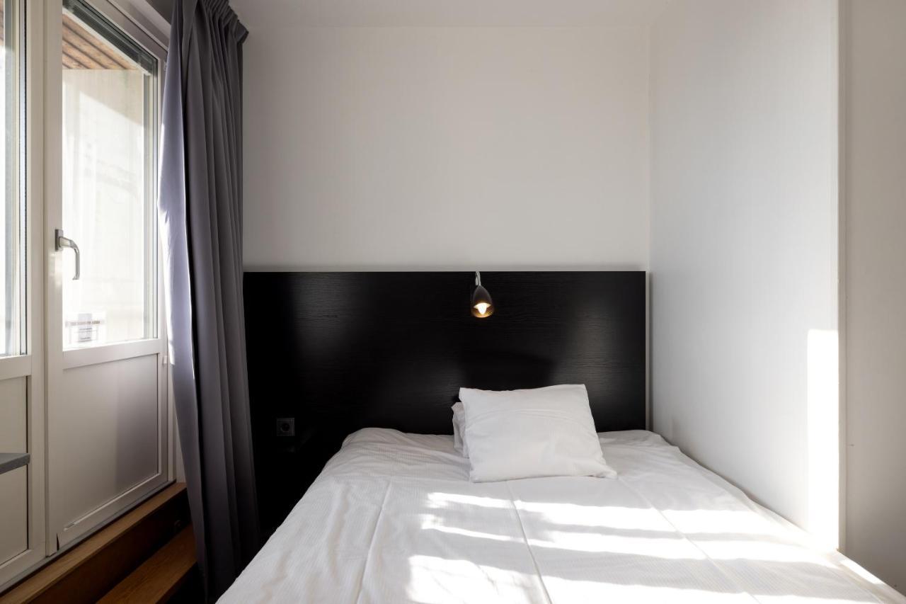 Hotel Bishops Arms Mora Luaran gambar