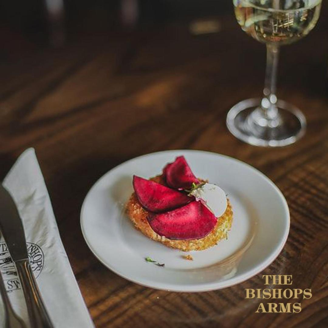 Hotel Bishops Arms Mora Luaran gambar