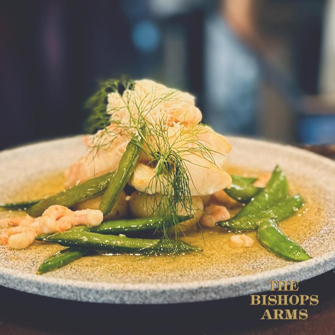 Hotel Bishops Arms Mora Luaran gambar